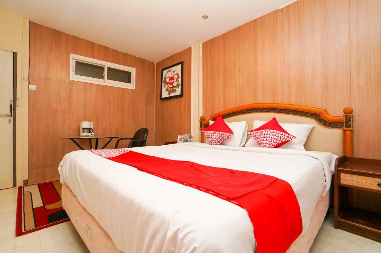 OYO 710 Naomi Heritage Surabaya Exterior foto